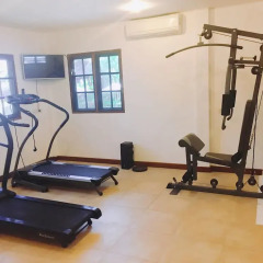 Отель Jaidee Resort фитнесс-зал