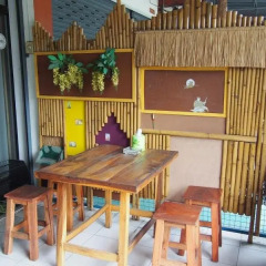 Отель Backpacker Time Guest House Паттайя гостиничный бар