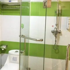 Отель 7 Days Inn Shenzhen Futian Bagua Third Road Branch Шэньчжэнь ванная фото 2