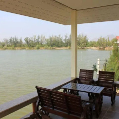 Отель OYO 785 Baan Pak Rim Nam Таиланд, Пак-Нам-Пран - отзывы, цены и фото номеров - забронировать отель OYO 785 Baan Pak Rim Nam онлайн приотельная территория фото 2