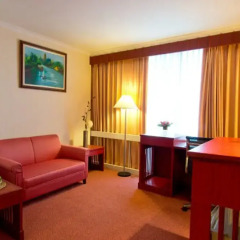 Manhattan Bangkok Hotel Бангкок комната для гостей фото 4