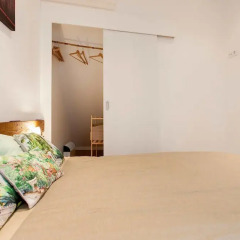 Отель Alfama Friends Home Gonzalos Home сейф в номере