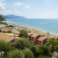 Отель Corfu Glyfada Menigos Resort пляж фото 4