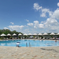 Prestige Hotel Свиштов бассейн