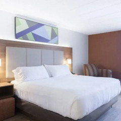 Отель Holiday Inn Express & Suites Charlottetown комната для гостей фото 5