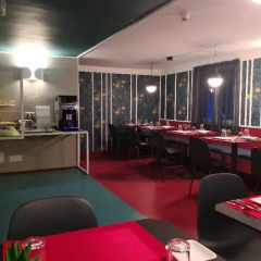 Hotel les Cigales гостиничный бар