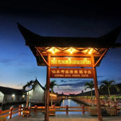 Отель Dragon Inn Floating Resort развлечения