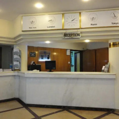 Aden Hotel интерьер отеля