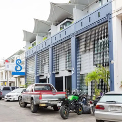 Отель ZEN Rooms Chalong Roundabout Таиланд, Бухта Чалонг - отзывы, цены и фото номеров - забронировать отель ZEN Rooms Chalong Roundabout онлайн парковка