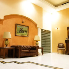 Madisson Hotel интерьер отеля