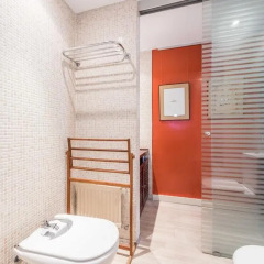 Отель Chic Rentals Serrano Испания, Мадрид - отзывы, цены и фото номеров - забронировать отель Chic Rentals Serrano онлайн ванная