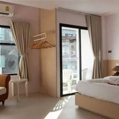 My Hotel Too комната для гостей