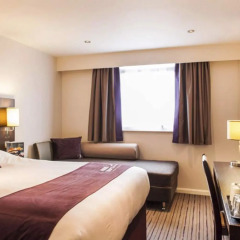 Отель Premier Inn Manchester Trafford Centre South комната для гостей фото 2