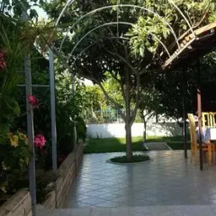 Отель Villa Bar - Restaurant Anxhelo