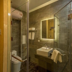 Отель Hill Lily Hotel Китай, Пекин - отзывы, цены и фото номеров - забронировать отель Hill Lily Hotel онлайн ванная фото 2