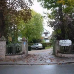 Отель Gasthof Groenhove Бельгия, Брюгге - 1 отзыв об отеле, цены и фото номеров - забронировать отель Gasthof Groenhove онлайн парковка