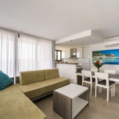 Отель Aparthotel Ferrer Skyline комната для гостей фото 3