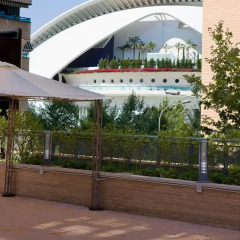 Отель NH Valencia Las Ciencias Испания, Валенсия - отзывы, цены и фото номеров - забронировать отель NH Valencia Las Ciencias онлайн спортивное сооружение