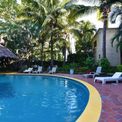 Hotel Suites del Sol Пуэрто-Вальярта бассейн