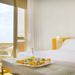 Hotel Miramare Чивитанова-Марке в номере фото 2