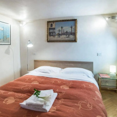 Отель Rent in Rome - Monti Residence комната для гостей
