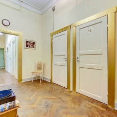 Гостиница 12 Chairs интерьер отеля