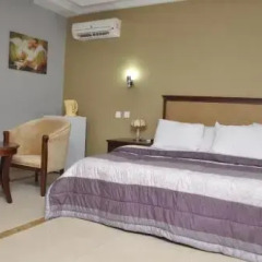 Randekhi Royal Hotel - Gold Wing комната для гостей фото 3