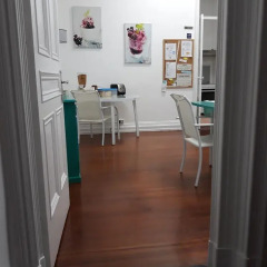 1 of Us Hostel Понта-Делгада с домашними животными