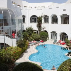 Отель Hôtel Golf Beach Тунис, Мидун - отзывы, цены и фото номеров - забронировать отель Hôtel Golf Beach онлайн бассейн фото 3