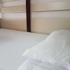 Happy Hostel VN - Adults Only комната для гостей