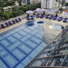 Отель Sofitel Saigon Plaza Вьетнам, Хошимин - отзывы, цены и фото номеров - забронировать отель Sofitel Saigon Plaza онлайн бассейн фото 3