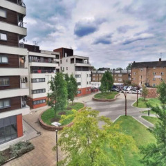 Отель Cottage Road Flat
