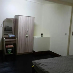 Green Box Hostel Бангкок сейф в номере