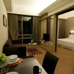 Отель Queens Service Suite at Swiss Garden residence Малайзия, Куала-Лумпур - отзывы, цены и фото номеров - забронировать отель Queens Service Suite at Swiss Garden residence онлайн комната для гостей фото 4
