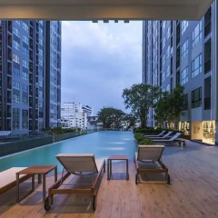Отель The Base Pattaya Паттайя бассейн фото 3