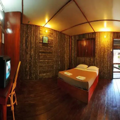 Отель Dragon Inn Floating Resort комната для гостей фото 2