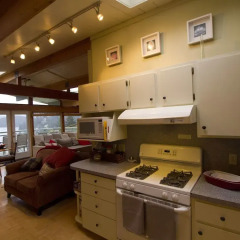 Отель Eagles Nest Vacation Home Rental Канада, Аптаун - отзывы, цены и фото номеров - забронировать отель Eagles Nest Vacation Home Rental онлайн