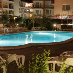 Отель Aparthotel Rose Village бассейн фото 3