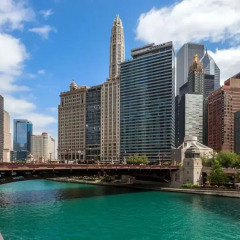 Отель Wyndham Grand Chicago Riverfront бассейн фото 2