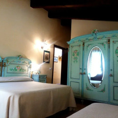 Отель Cortebella B&B сейф в номере