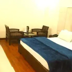 Milan Deluxe Hotel комната для гостей