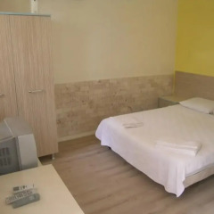 Отель Alacati Golden Resort Чешме сейф в номере