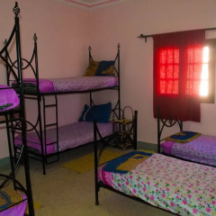 Отель Auberge De Jeunesse Ouarzazate - Hostel Марокко, Уарзазат - отзывы, цены и фото номеров - забронировать отель Auberge De Jeunesse Ouarzazate - Hostel онлайн детские мероприятия фото 2