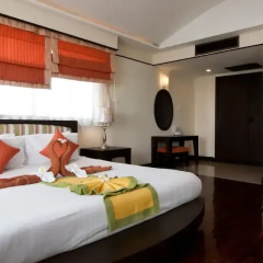 Grand Jomtien Palace Hotel сейф в номере