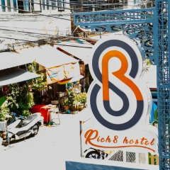 Rich8 Hostel Бангкок спортивное сооружение