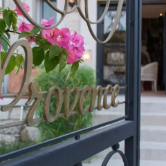 Отель Provence Mansion Alacati Чешме вид на фасад