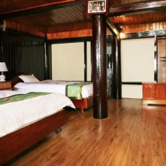 Отель Tavan Ecologic Homestay сейф в номере