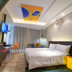 Siam@Siam Design Hotel Pattaya сейф в номере