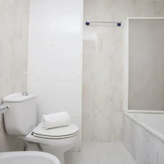 Отель SingularStays Candela V ванная