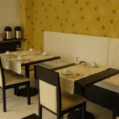 Отель Vitoria Village питание